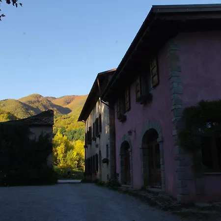 Alojamento de Acomodação e Pequeno-almoço Fattoria La Guedrara 3*