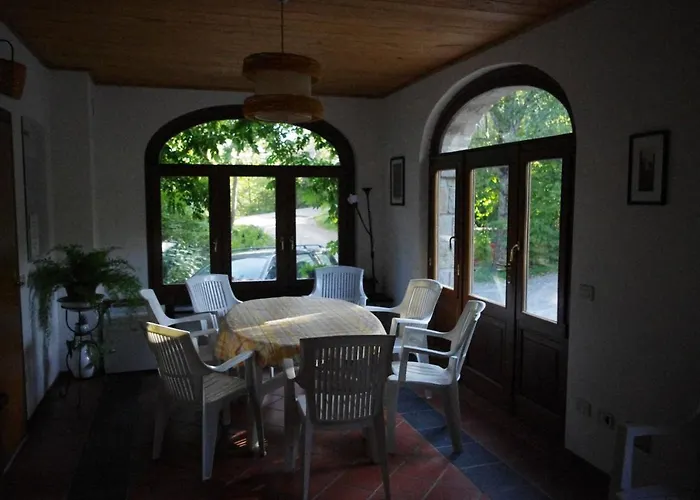 Alojamento de Acomodação e Pequeno-almoço Fattoria La Guedrara 3*