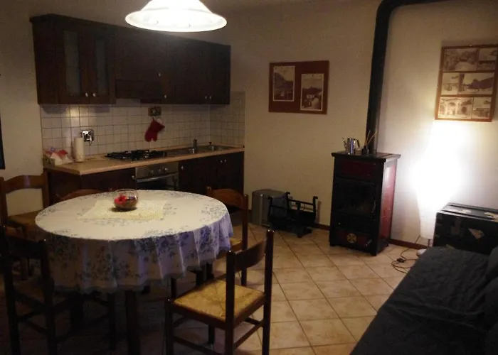 Fattoria La Guedrara B&B 세스톨로